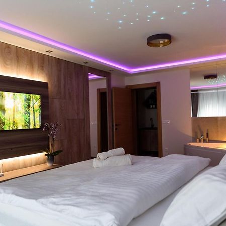 Perla Lux Apartmani Indija Εξωτερικό φωτογραφία