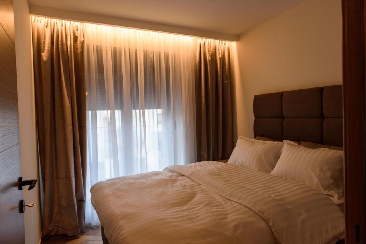 Perla Lux Apartmani Indija Εξωτερικό φωτογραφία